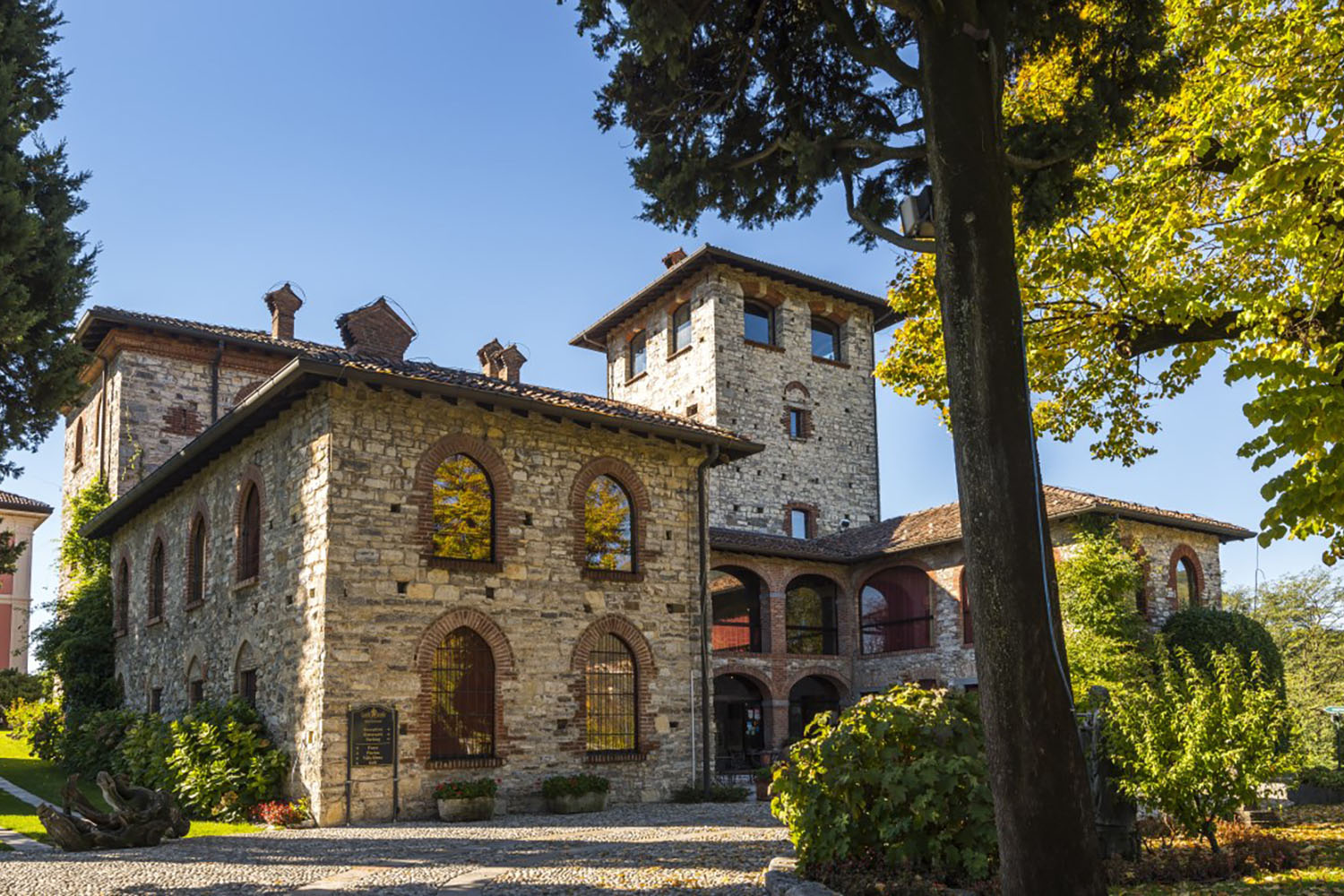castello-di-casiglio